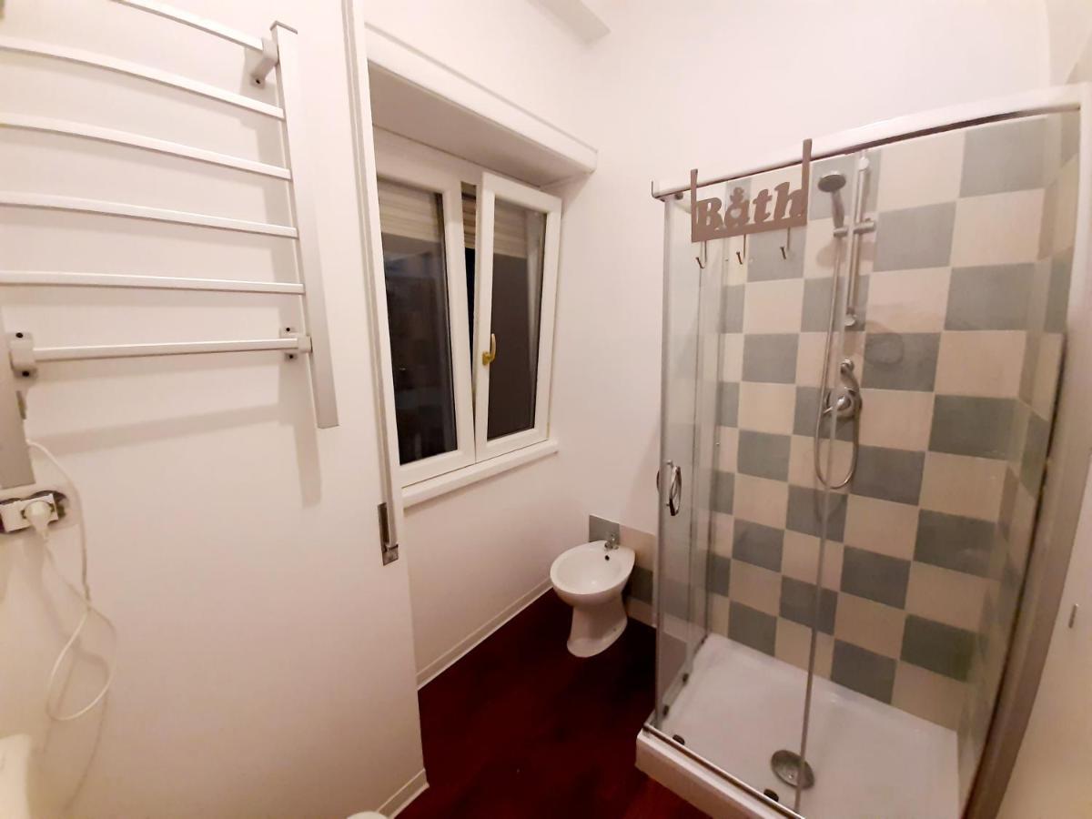 アヴェッツァーノ Sul Corso Bed & Breakfast エクステリア 写真
